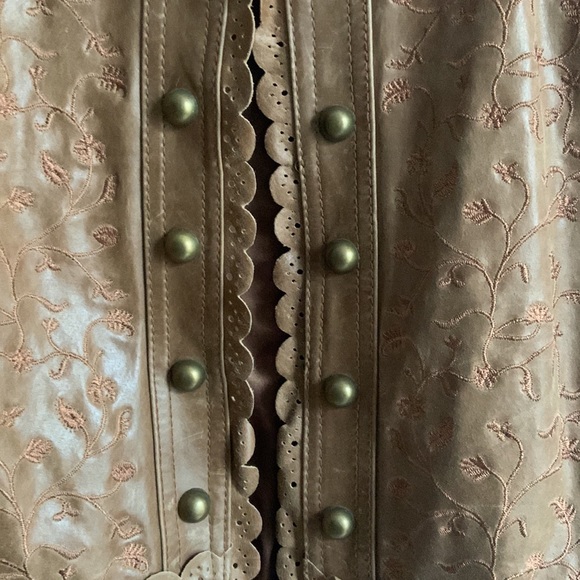 Vintage Tan leather jacket - Picture 6 of 8